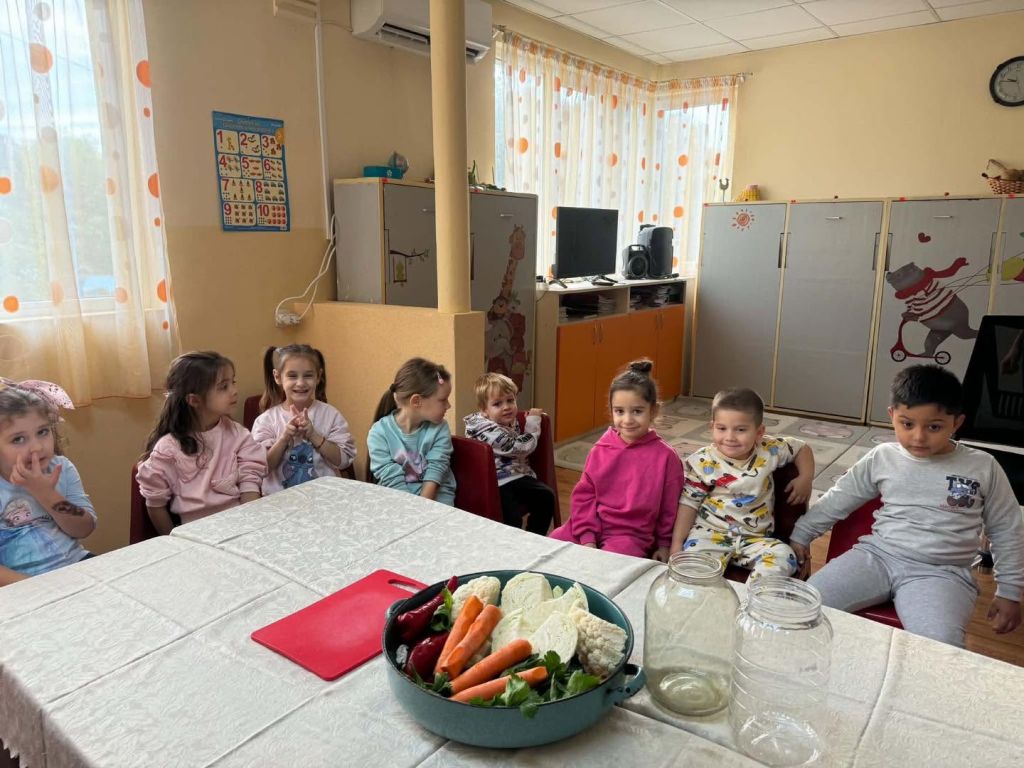 От градината до буркана – с усмивки и любов към традициите! 4